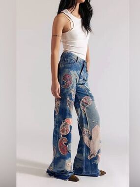NWT Free People Flying High Patchwork Jeans Bird Paisley Wide Leg Size 27 *
